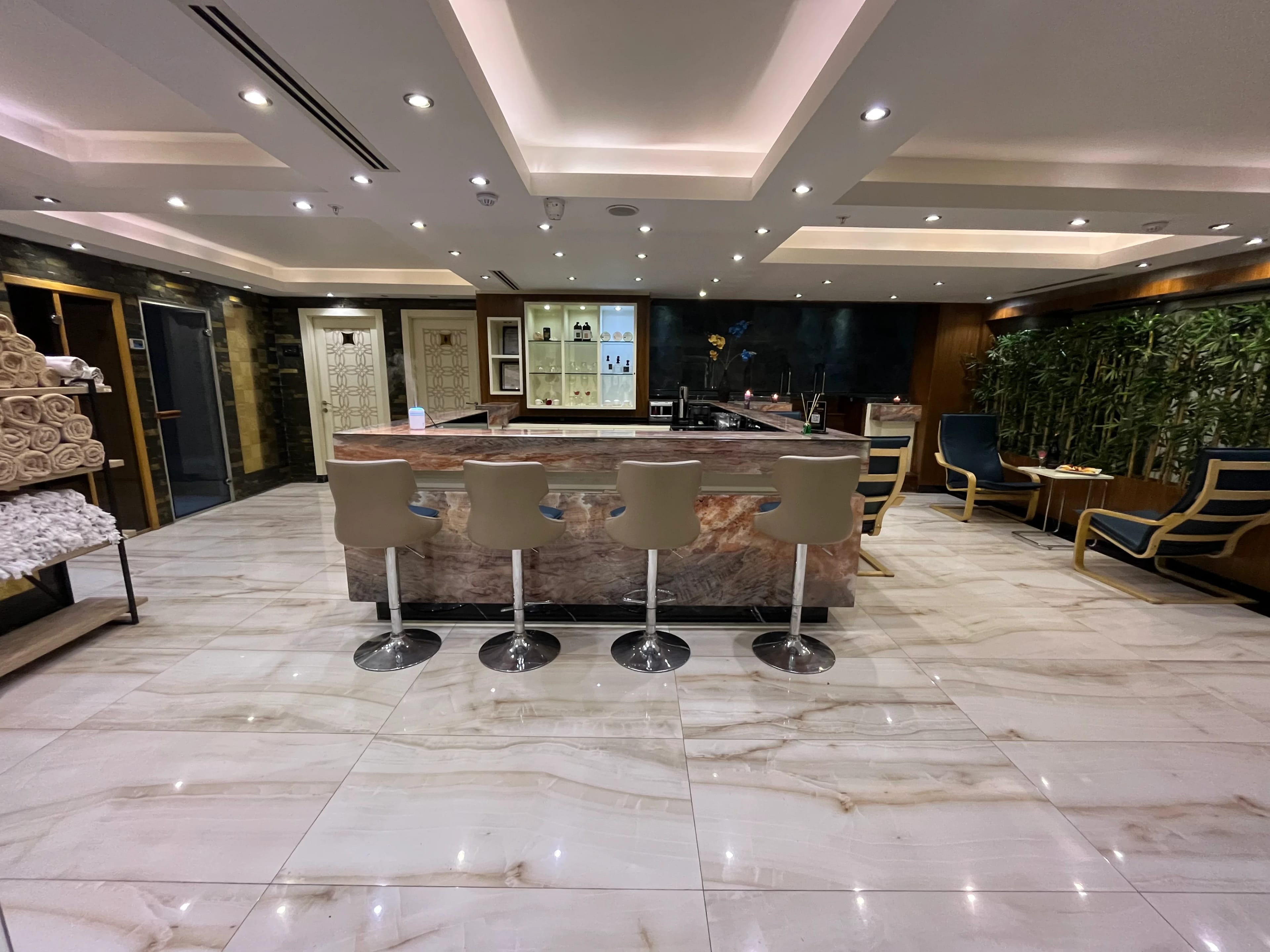Spa bar