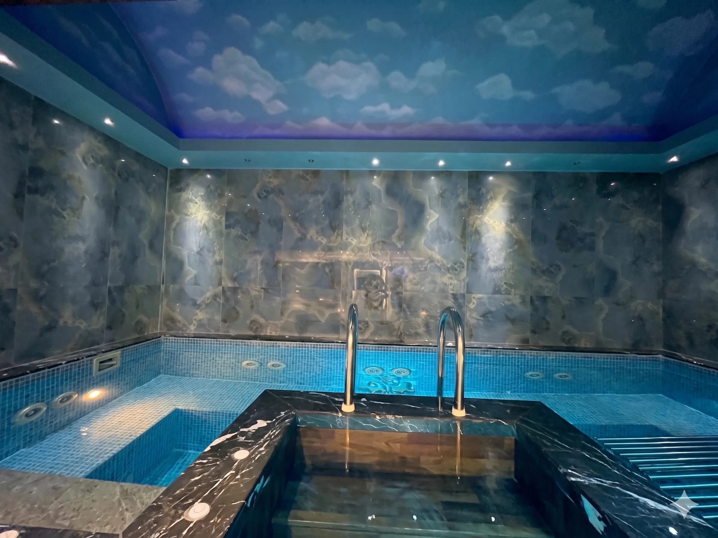 Spa jakuzili havuz