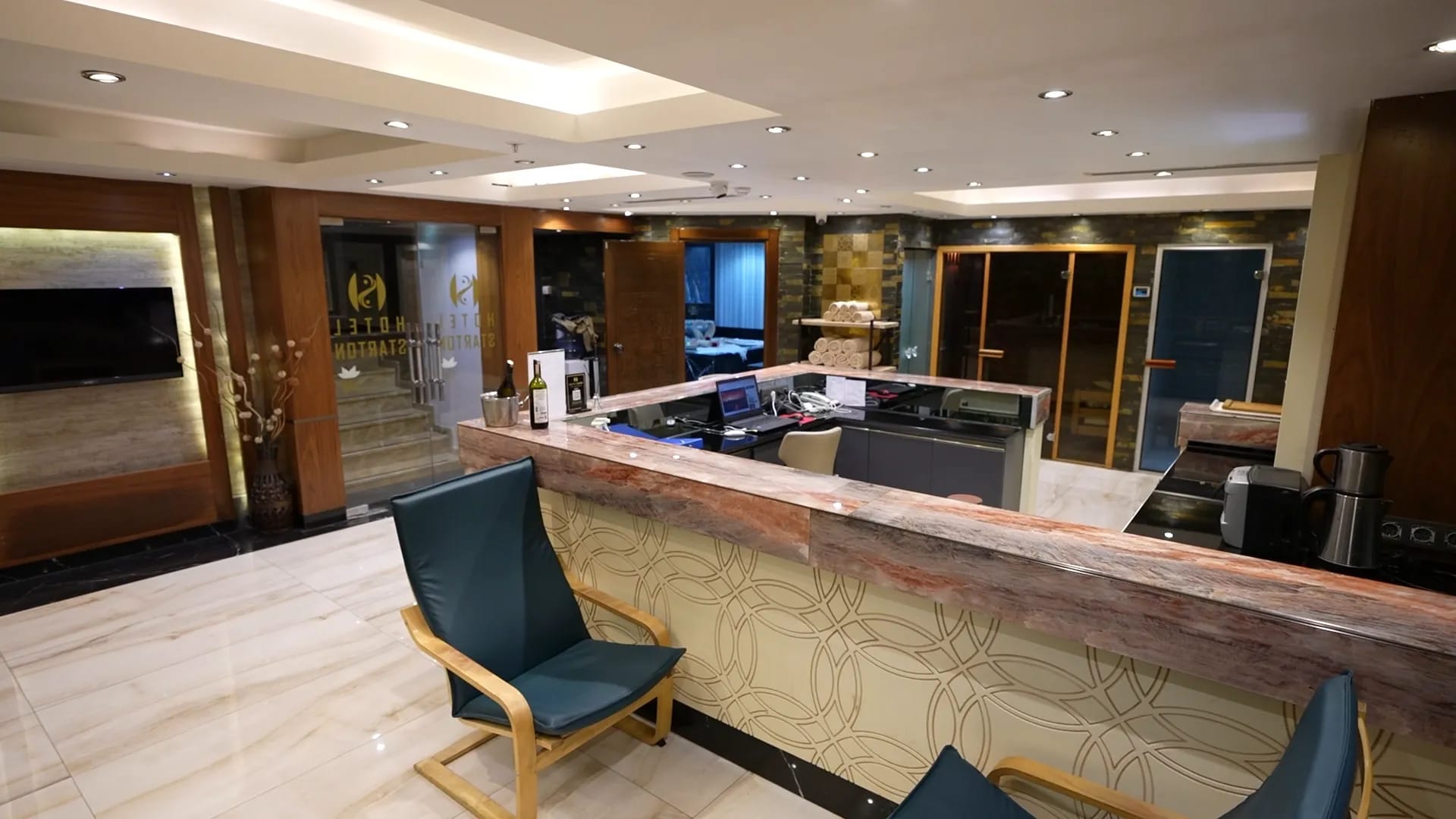 Spa bar